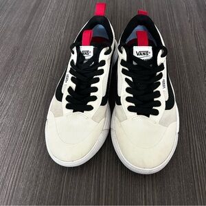 Women’s Vans UltraRange EXO SE